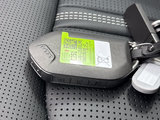 New 2026 Kia K5 GT-Line w/ GT-Line Premium Package FWD image 38