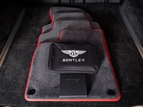 New 2025 Bentley Bentayga image 46