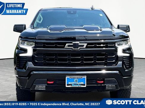 Used 2023 Chevrolet Silverado 1500 LT Trail Boss w/ Convenience Package II AWD/4WD image 2