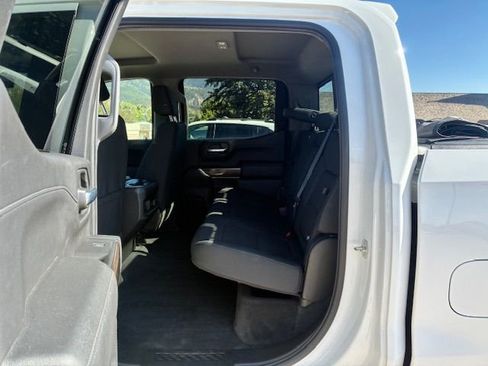 Used 2020 Chevrolet Silverado 1500 RST w/ Rally Edition AWD/4WD image 18