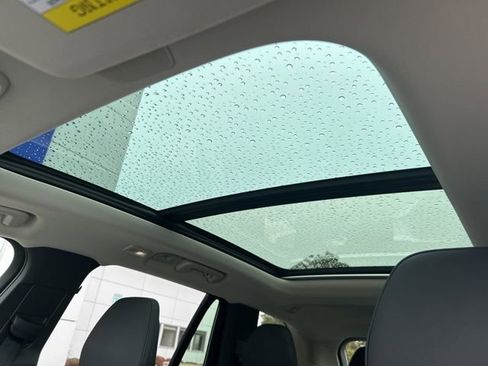 Used 2025 Volvo XC90 B6 Plus image 28