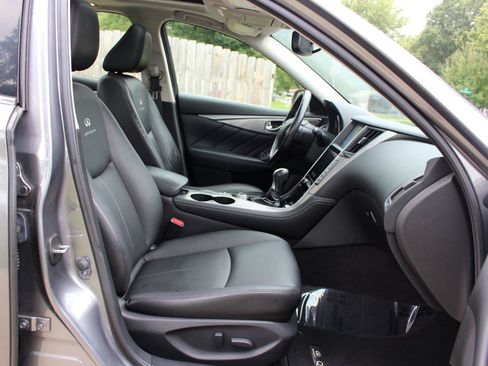 Used 2014 INFINITI Q50 Premium w/ Navigation Package AWD/4WD image 39