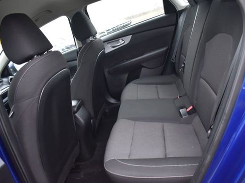 Used 2024 Kia Forte LXS w/ LXS Technology Package image 15