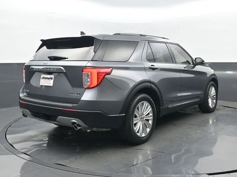 Used 2022 Ford Explorer Limited w/ Equipment Group 301A RWD image 23