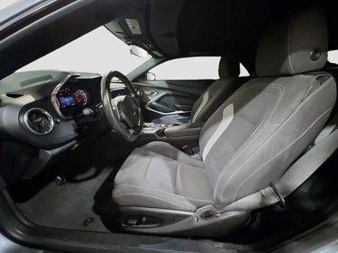 Used 2020 Chevrolet Camaro LT RWD image 13
