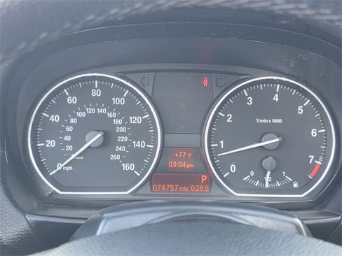 Used 2011 BMW 128i Convertible image 27