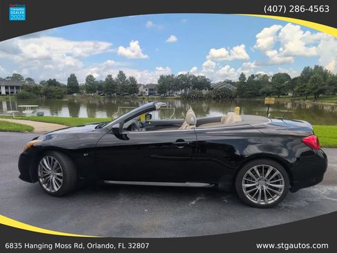 Used 2015 INFINITI Q60 Convertible w/ Premium Package RWD image 12