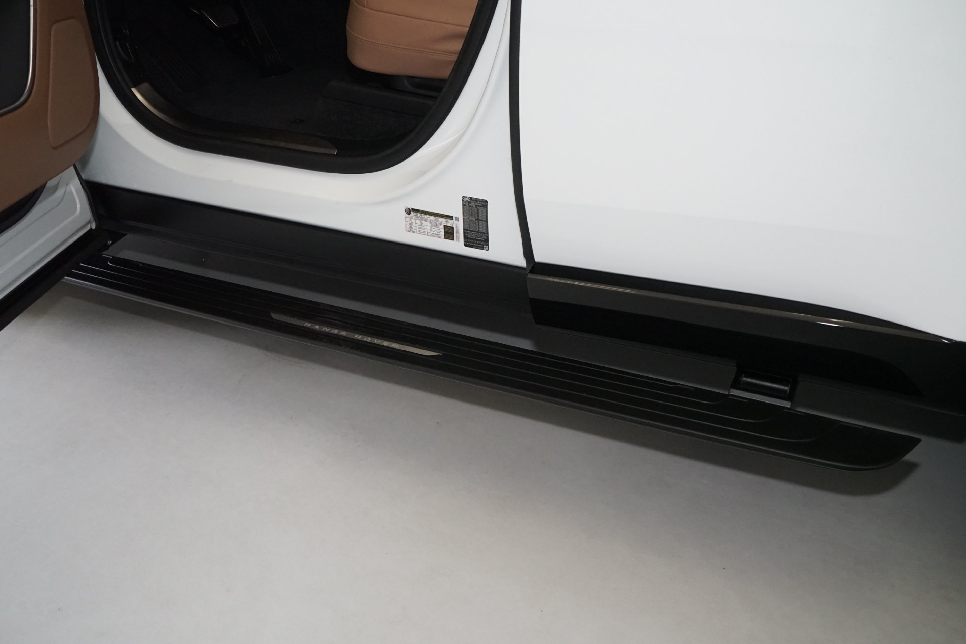 Used 2023 Land Rover Range Rover SE AWD/4WD image 29