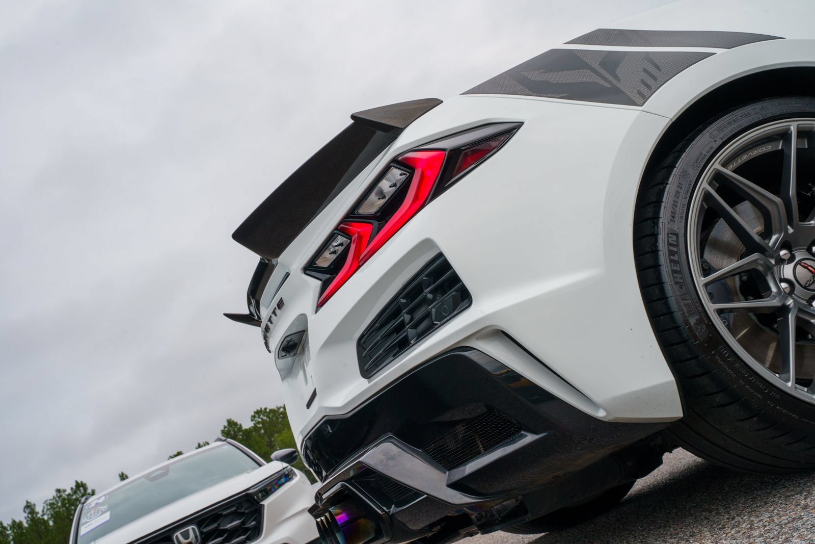 Used 2024 Chevrolet Corvette Z06 RWD image 15