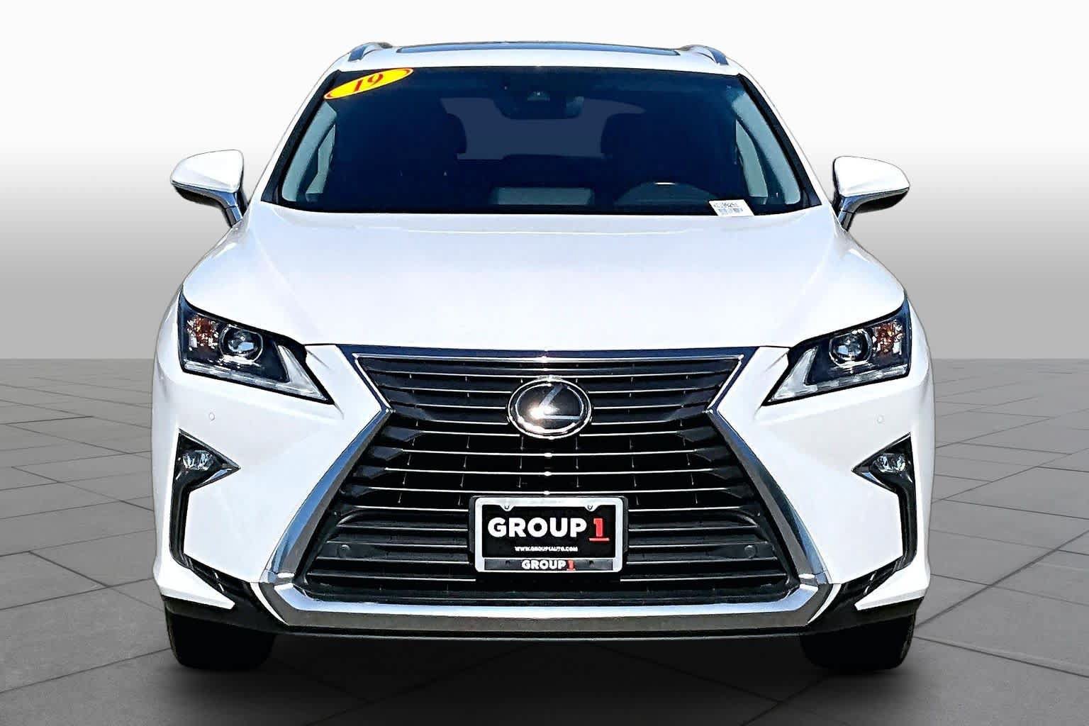 Used 2019 Lexus RX 350 AWD w/ Accessory Package image 3