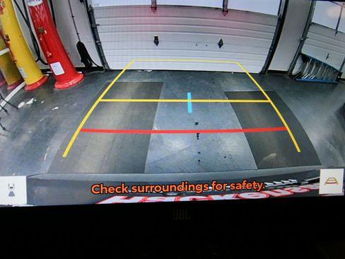 Used 2023 Toyota RAV4 XLE Premium AWD/4WD image 18