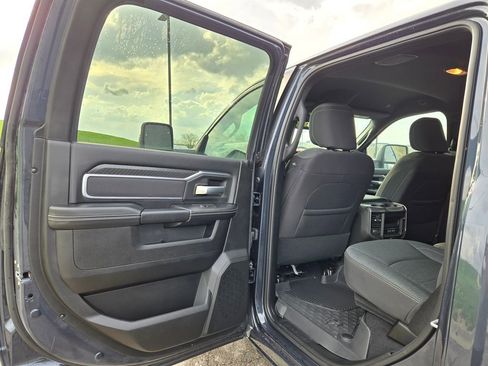 New 2026 RAM 2500 Big Horn AWD/4WD image 25