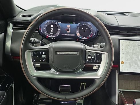 Used 2024 Land Rover Range Rover Long Wheelbase Autobiography AWD/4WD image 13