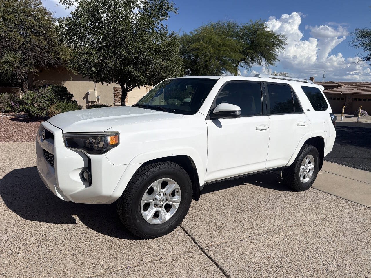 Used 2014 Toyota 4Runner SR5 Premium AWD/4WD image 3