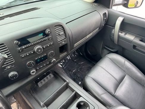 Used 2011 Chevrolet Silverado 3500 LT w/ Interior Plus Package AWD/4WD image 20
