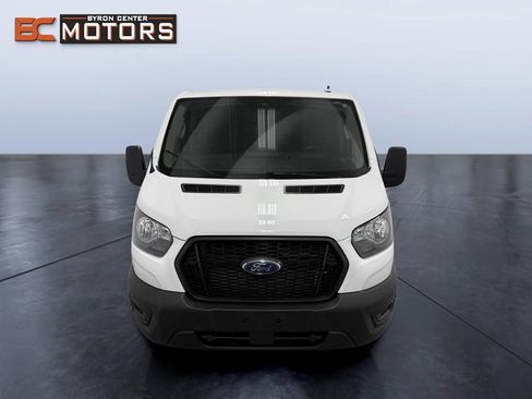 Used 2023 Ford Transit 250 Low Roof AWD image 7