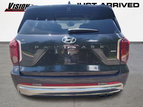 Used 2024 Hyundai Palisade Calligraphy AWD/4WD image 4