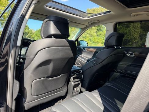 Used 2024 Genesis GV80 3.5T image 25