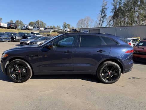 Used 2018 Jaguar F-PACE R-Sport image 9