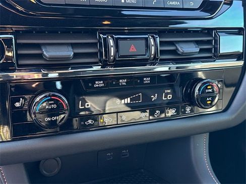 Certified 2025 Nissan Pathfinder Rock Creek image 27