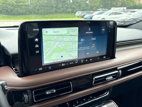 New 2026 Lincoln Aviator Reserve AWD/4WD image 30