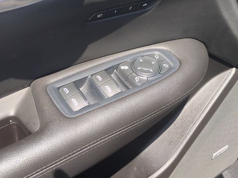Used 2019 Cadillac XT5 Luxury AWD/4WD image 19