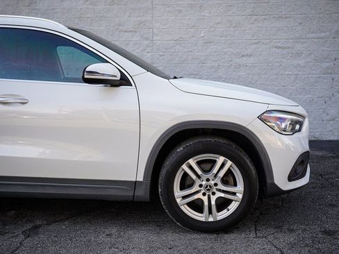 Used 2022 Mercedes-Benz GLA 250 4MATIC w/ Premium Package Lite image 17