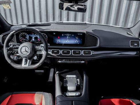New 2026 Mercedes-Benz GLE 63 AMG S image 34