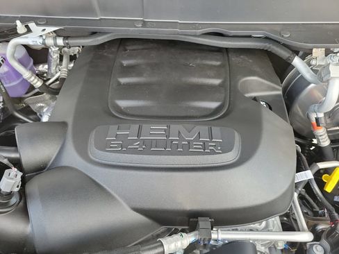 New 2026 RAM 2500 Tradesman w/ Bed Convenience Group AWD/4WD image 10