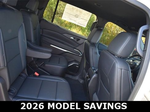 New 2025 Chevrolet Traverse LT w/ Enhanced Driving Package image 16