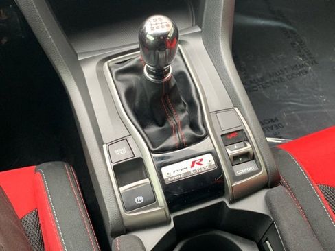 Used 2018 Honda Civic Type R image 14