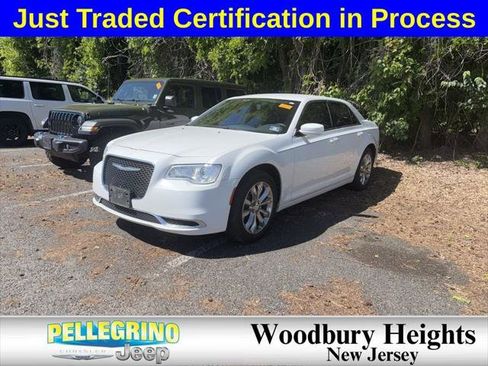 Certified 2017 Chrysler 300 Limited AWD/4WD image 1