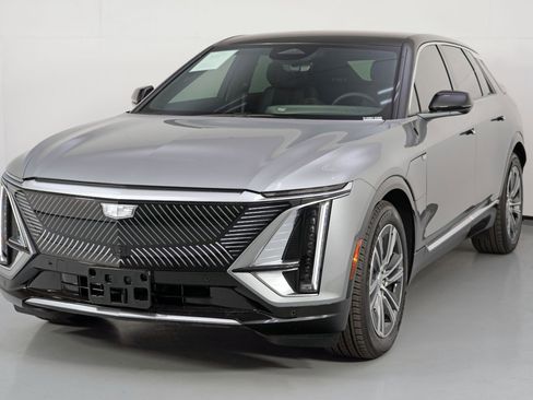 Used 2025 Cadillac Lyriq Luxury image 47