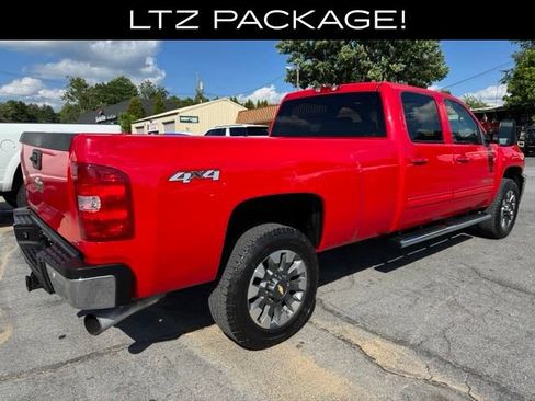 Used 2011 Chevrolet Silverado 3500 LTZ w/ LTZ Plus Package AWD/4WD image 2
