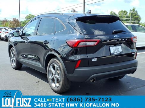 Used 2025 Ford Escape ST-Line AWD/4WD image 5