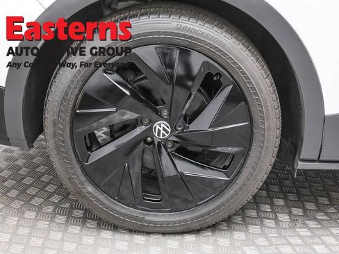 Used 2022 Volkswagen ID.4 Pro S w/ Gradient Package image 28