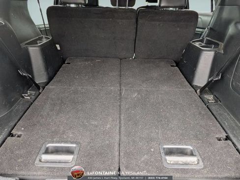 Used 2019 Ford Explorer XLT w/ Equipment Group 202A FWD image 29