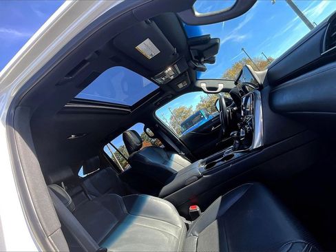 Used 2023 Lexus LX 600 4WD w/ Premium Package image 27