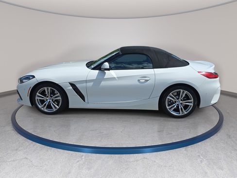 Used 2025 BMW Z4 sDrive30i RWD image 8