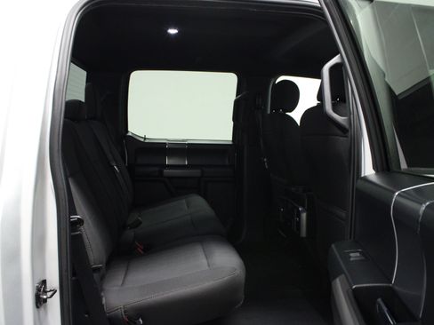 Used 2019 Ford F150 XLT w/ Equipment Group 302A Luxury RWD image 15