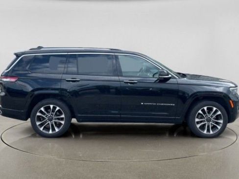 Used 2021 Jeep Grand Cherokee L Overland w/ Advanced Protech Group III image 6