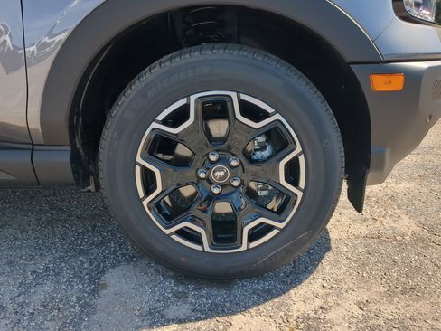 New 2026 Ford Bronco Sport Outer Banks w/ Outer Banks Tech Package+ AWD/4WD image 9