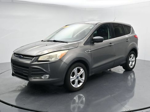Used 2013 Ford Escape SE FWD image 4