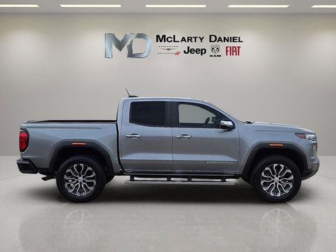 Used 2026 GMC Canyon Denali image 6