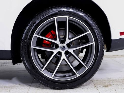 Used 2026 Porsche Macan S image 25