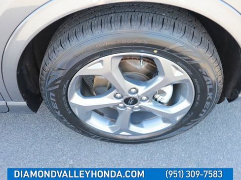 Used 2024 Ford Escape ST-Line FWD image 24