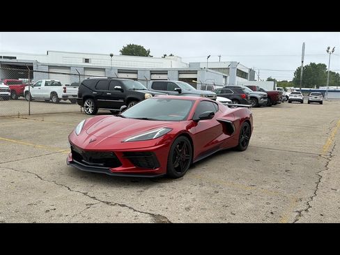 Used 2026 Chevrolet Corvette Stingray Premium Cpe w/ Z51 Performance Package RWD image 2