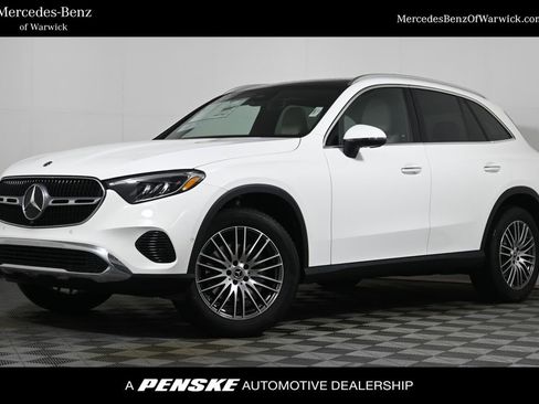 Certified 2026 Mercedes-Benz GLC 300 4MATIC image 1