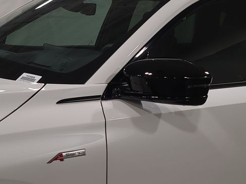 Used 2026 Acura MDX A-Spec image 12