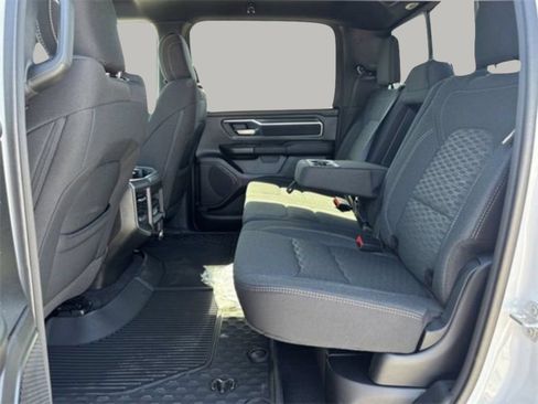 Certified 2025 RAM 1500 Big Horn AWD/4WD image 28